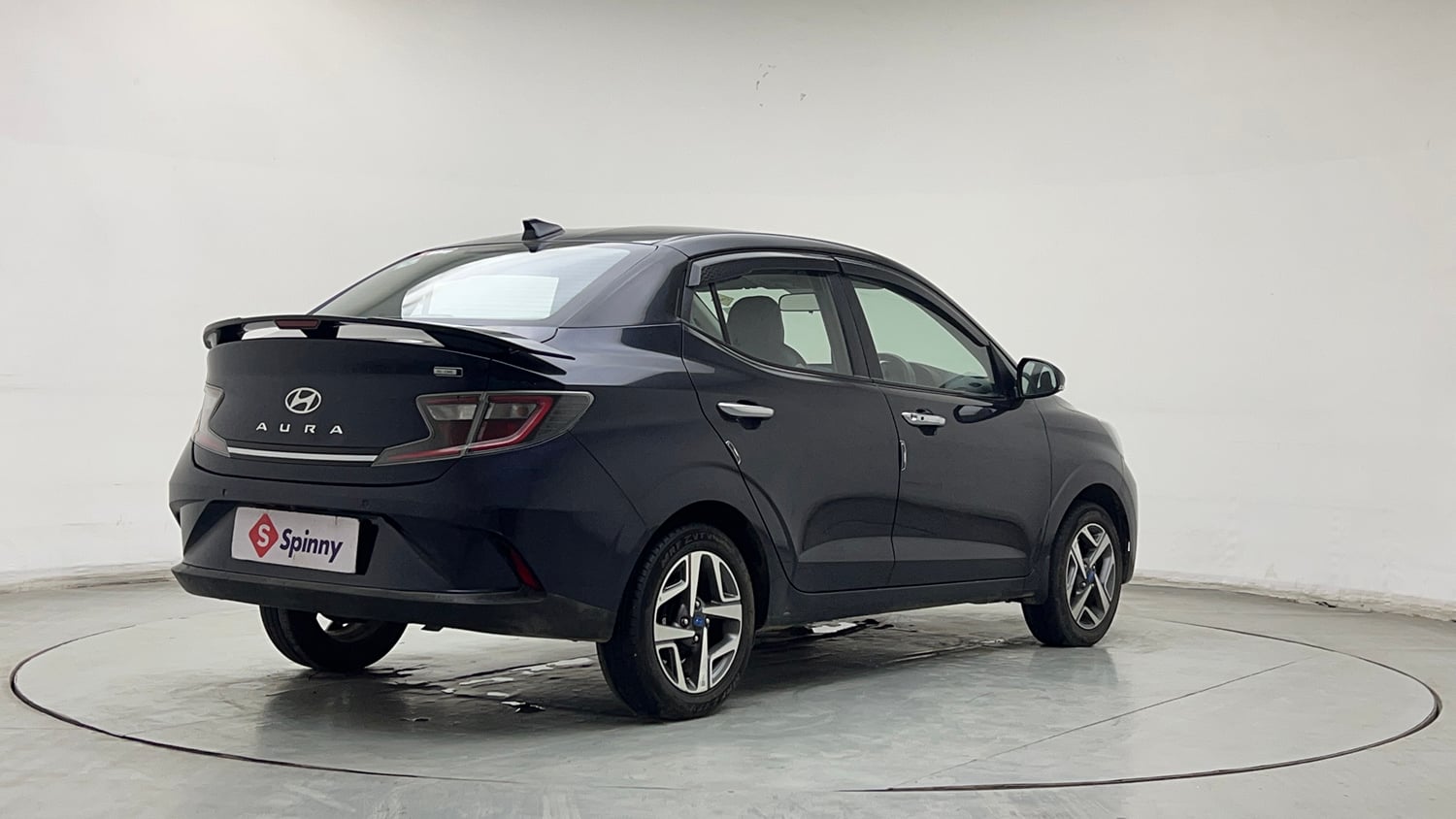 Used 2024 Hyundai Aura SX 1.2 CNG Cng Manual exterior RIGHT REAR CORNER VIEW