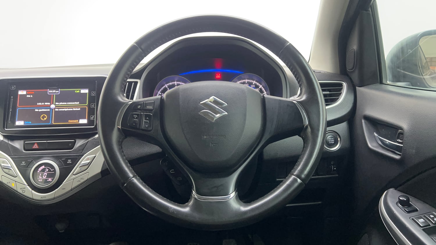 Used 2016 Maruti Suzuki Baleno Alpha 1.2 Petrol Manual interior STEERING VIEW