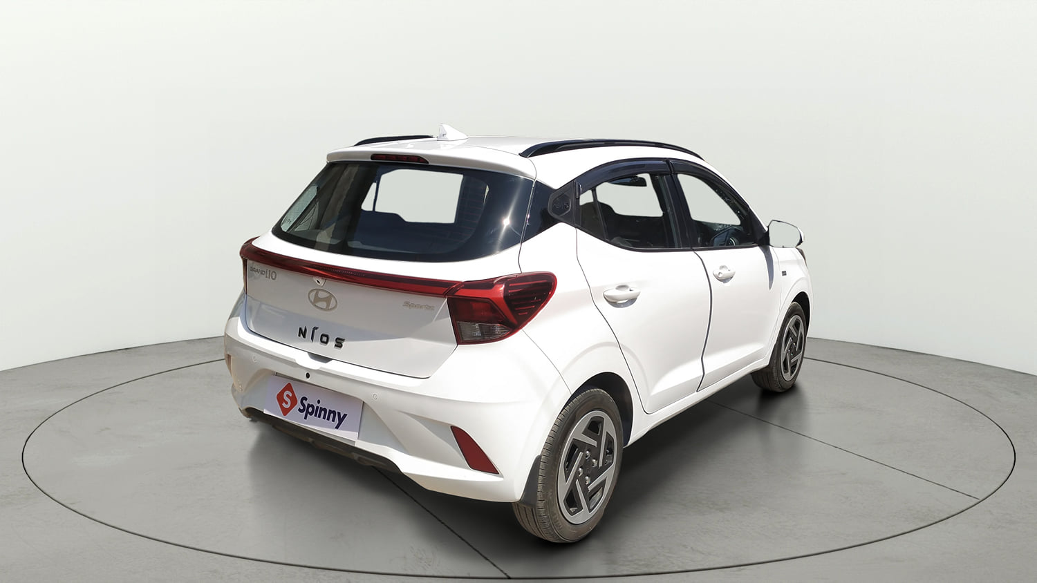 Used 2026 Hyundai Grand i10 Nios Sportz 1.2 Kappa AMT Petrol Automatic exterior RIGHT REAR CORNER VIEW