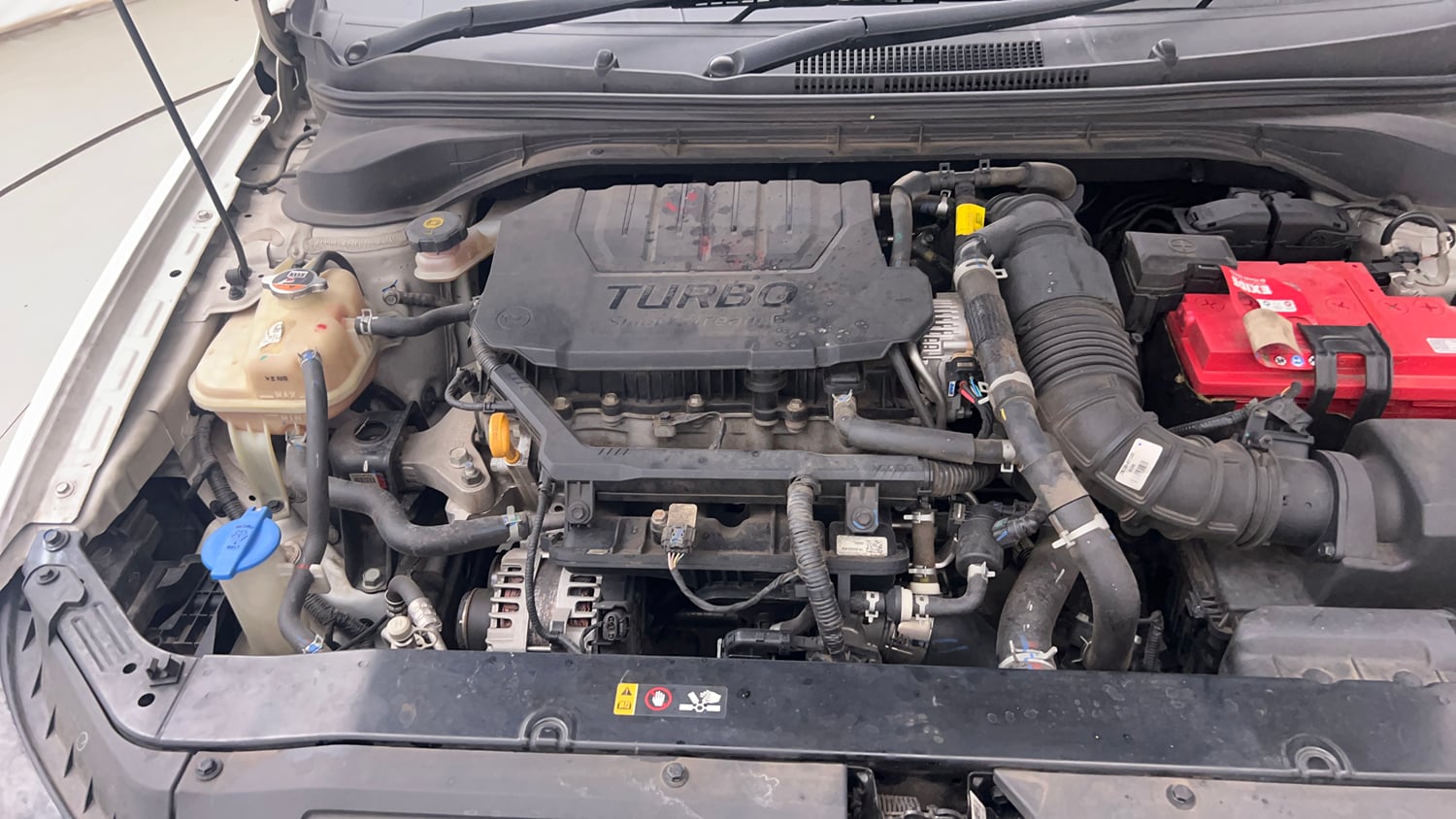 Used 2023 Hyundai Verna SX (O) 1.5 Turbo Petrol MT Petrol Manual engine ENGINE RIGHT SIDE VIEW