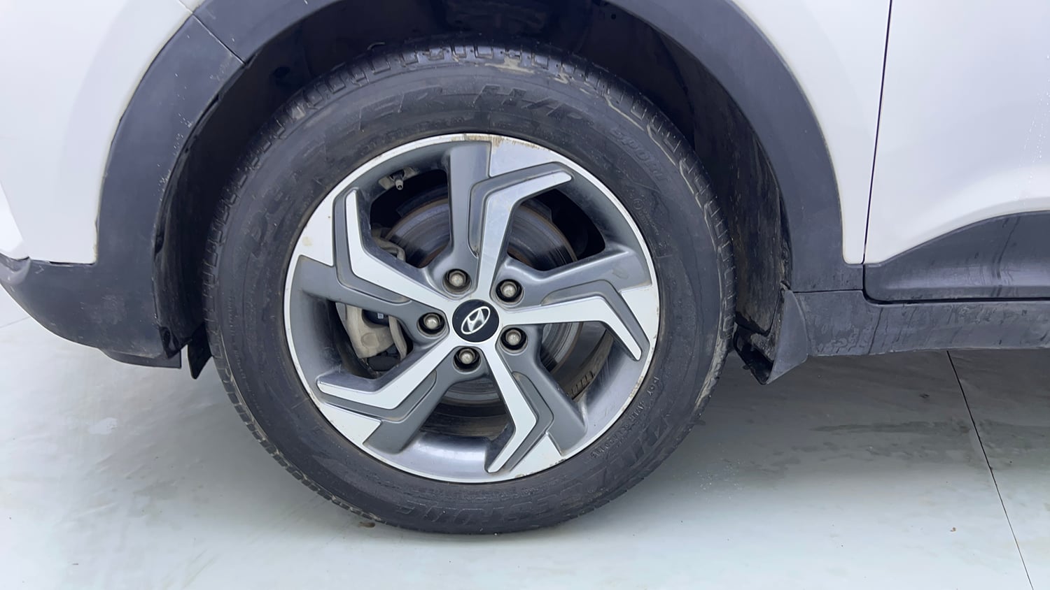 Used 2018 Hyundai Creta SX 1.6 AT Petrol Petrol Automatic tyres LEFT FRONT TYRE RIM VIEW