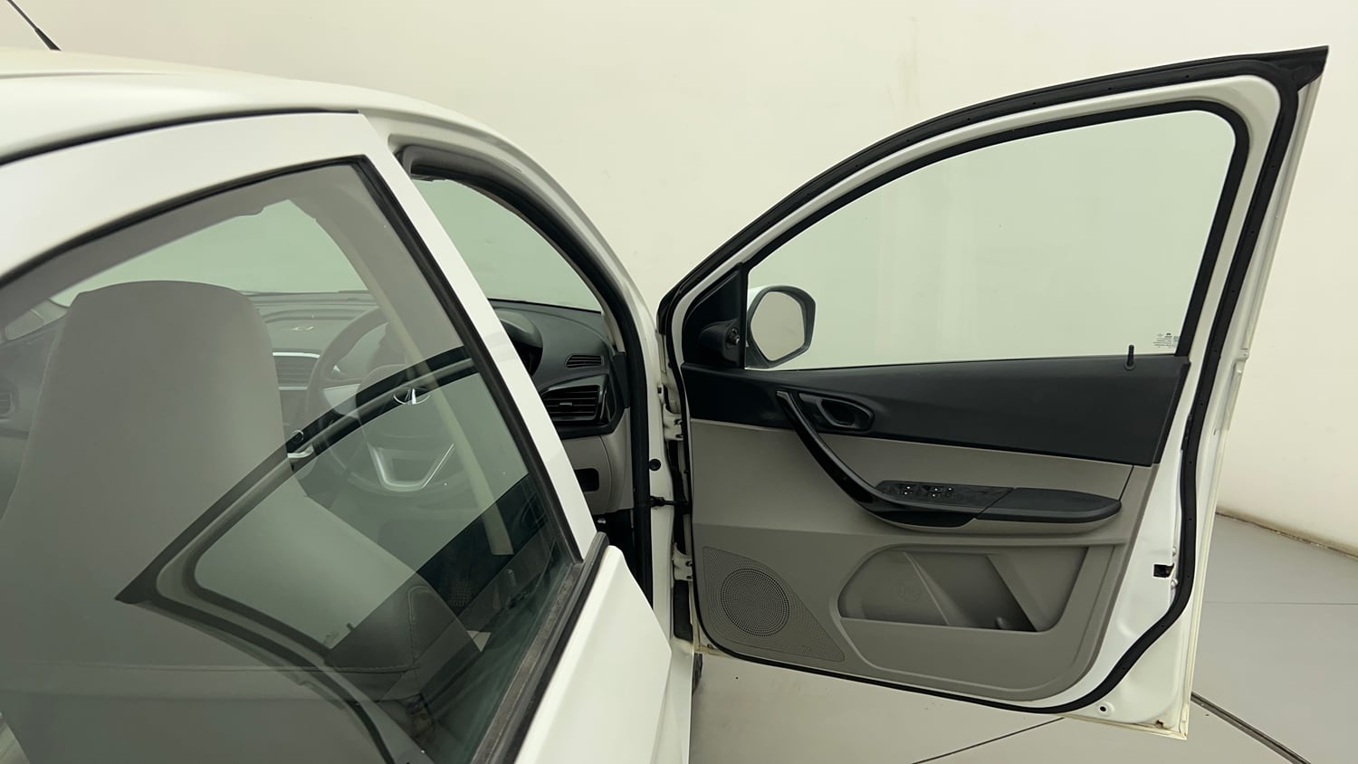 Used 2017 Tata Tiago Revotron XT Petrol Manual interior RIGHT FRONT DOOR OPEN VIEW