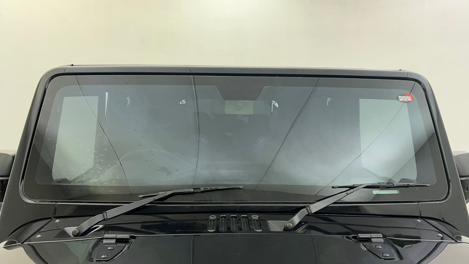 Used 2022 mahindra Thar LX Hard Top Petrol AT 4WD Petrol Automatic exterior FRONT WINDSHIELD VIEW