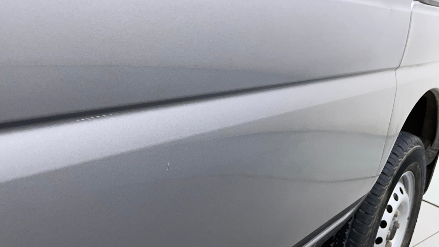 Used 2023 Maruti Suzuki Eeco 5 STR AC Petrol Manual dents MINOR SCRATCH