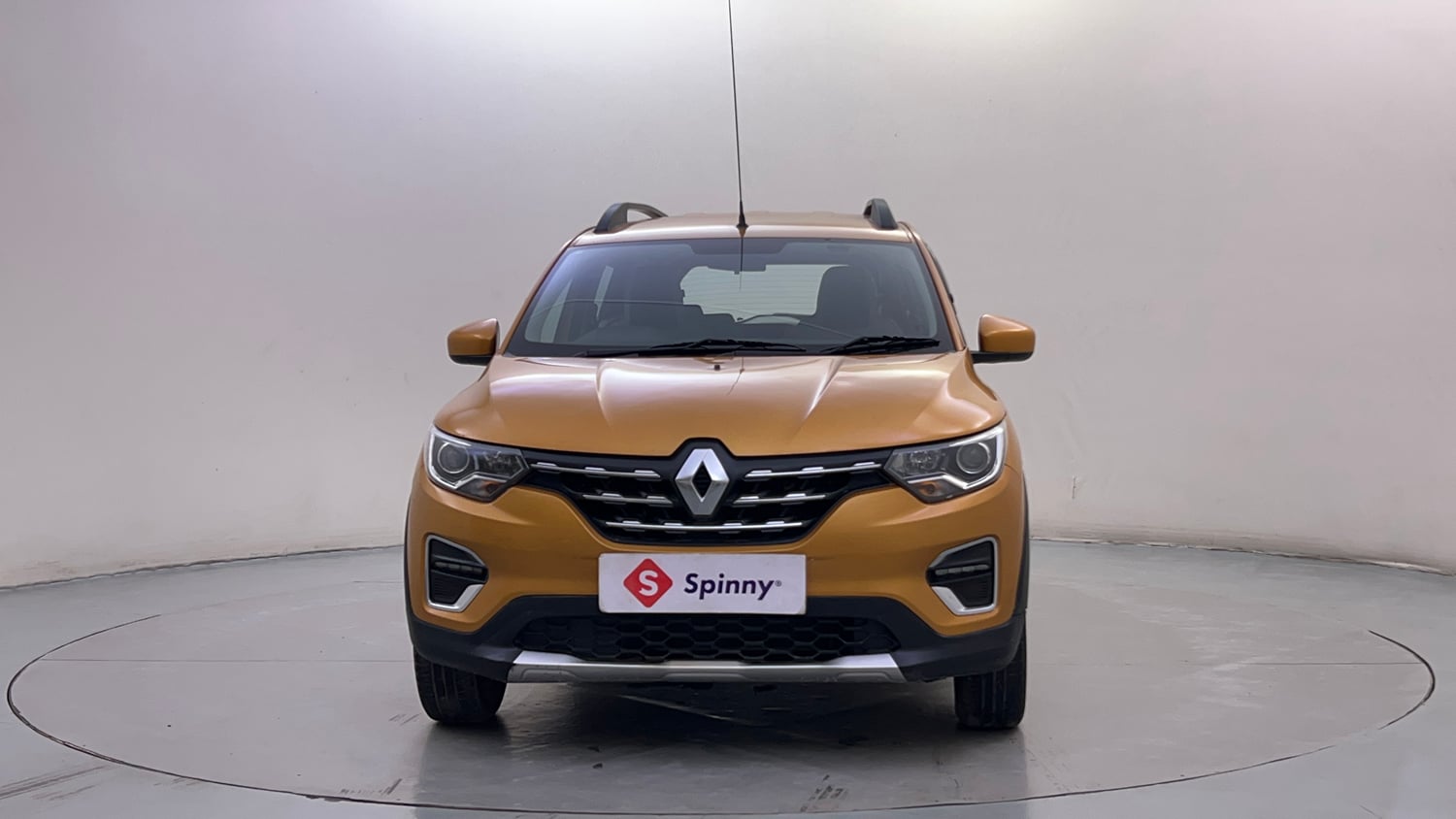 Used 2020 Renault Triber RXZ EASY-R AMT Petrol Automatic exterior FRONT VIEW