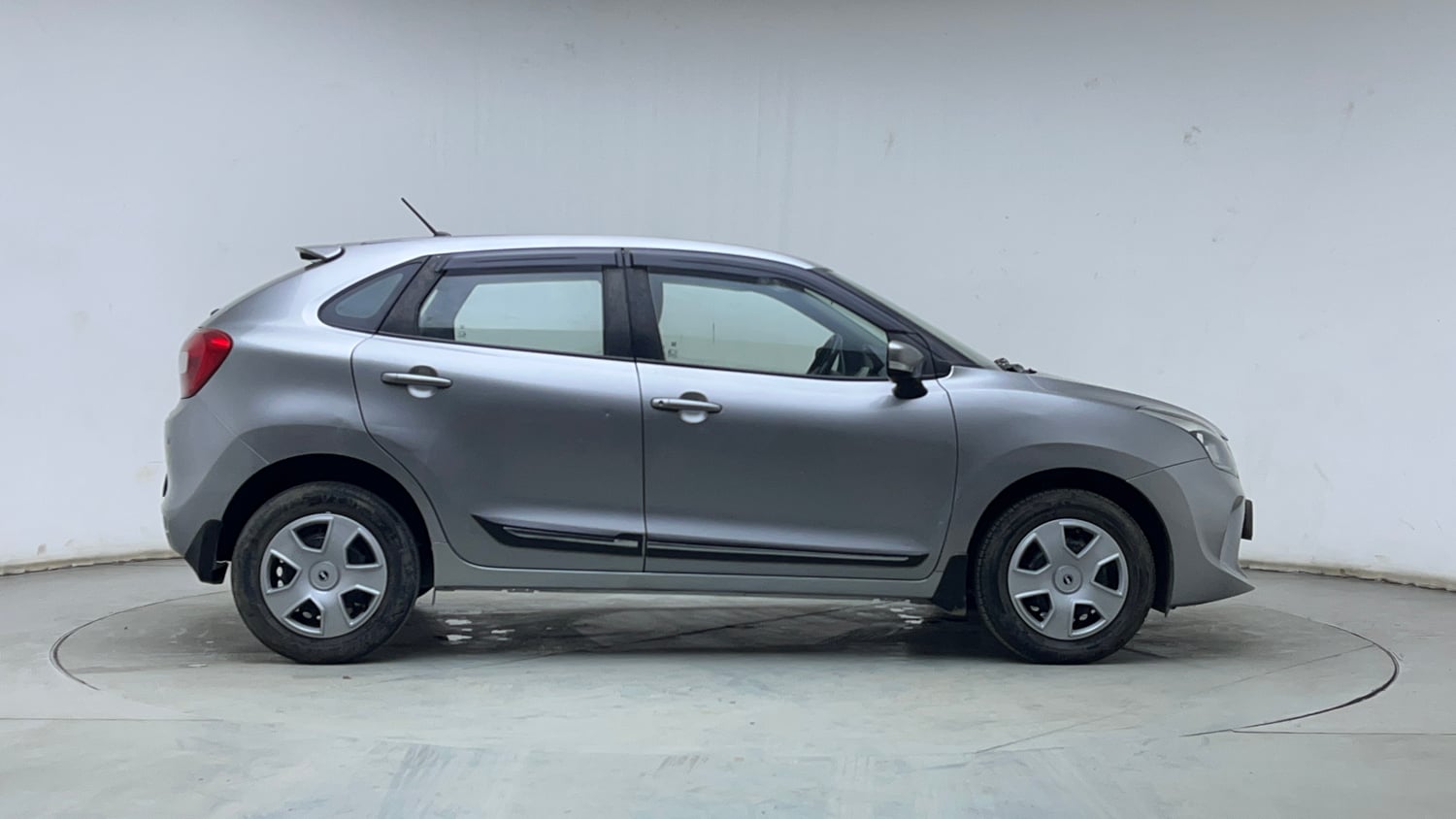 Used 2021 Maruti Suzuki Baleno Delta Petrol Manual exterior RIGHT SIDE VIEW
