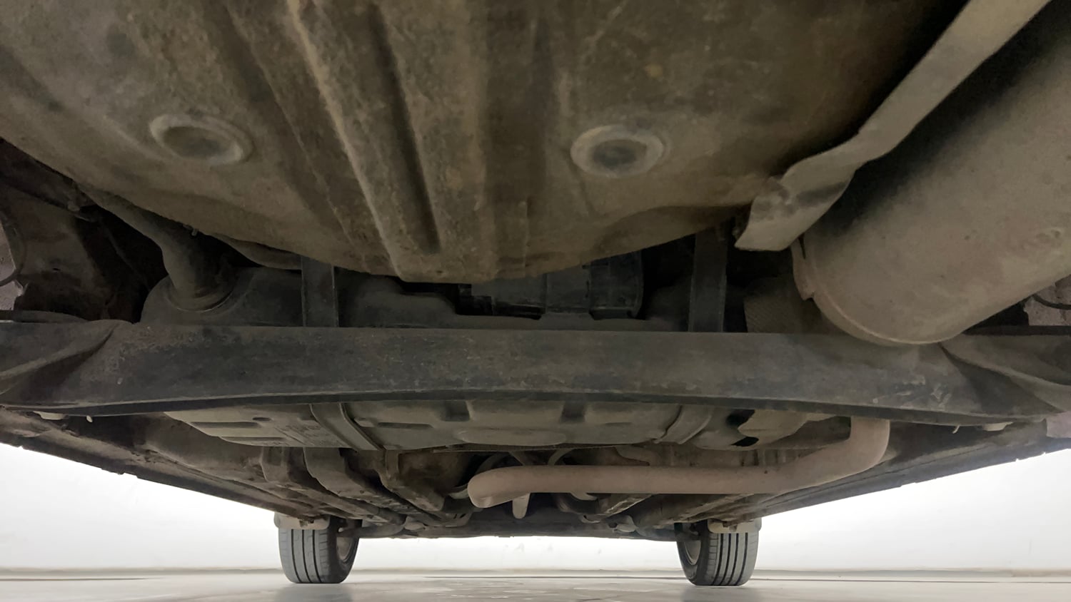Used 2015 Hyundai Elite i20 Asta 1.2 Petrol Manual extra REAR UNDERBODY VIEW (TAKEN FROM REAR)