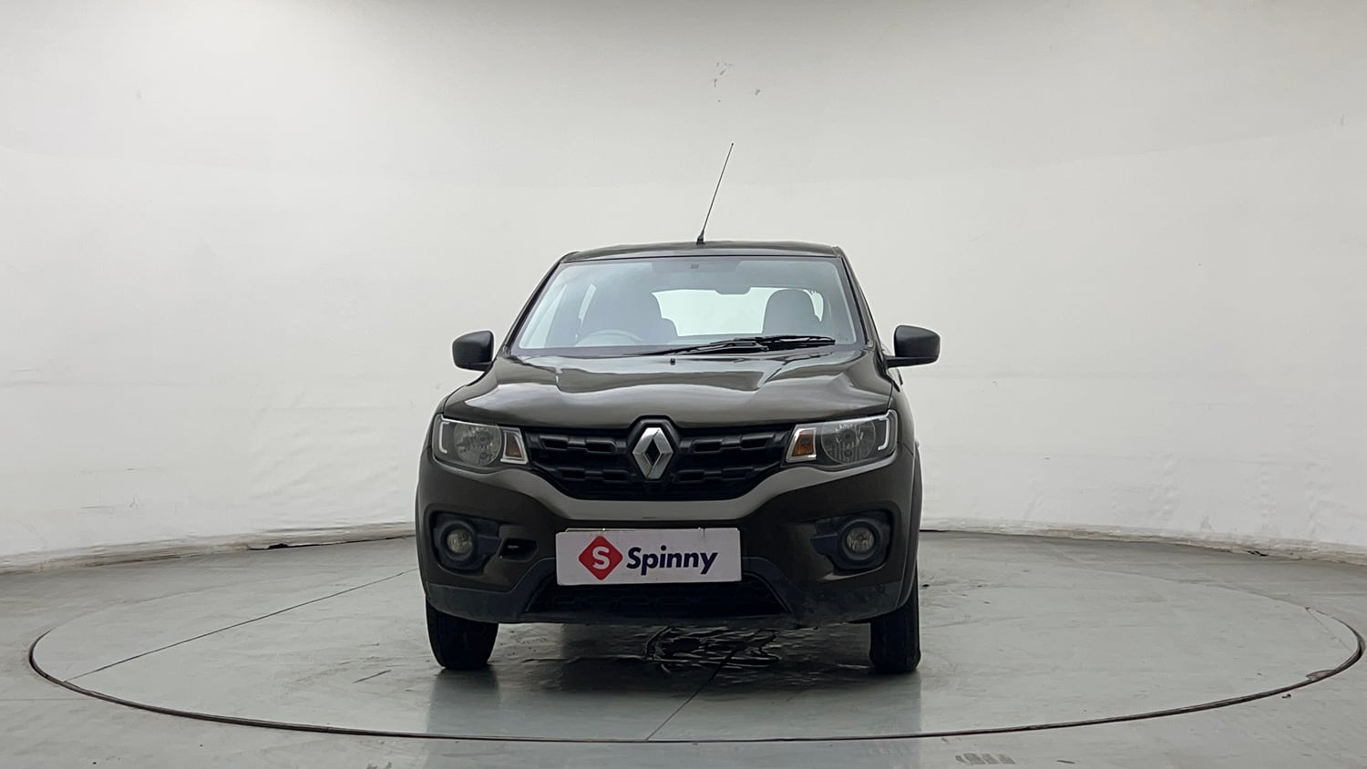 Used 2016 Renault Kwid RXT CNG (Outside Fitted) Cng Manual exterior FRONT VIEW