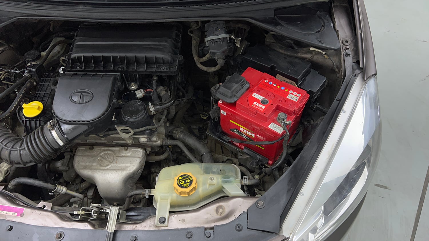 Used 2019 Tata Tiago XM CNG (Outside Fitted) Cng Manual engine ENGINE LEFT SIDE VIEW