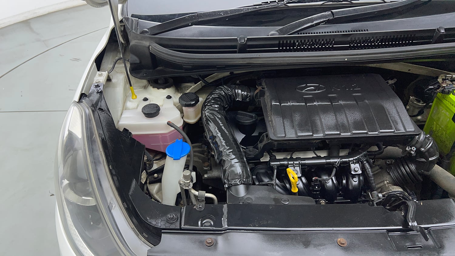 Used 2021 Hyundai Aura SX Plus 1.2 AMT Petrol Petrol Automatic engine ENGINE RIGHT SIDE VIEW