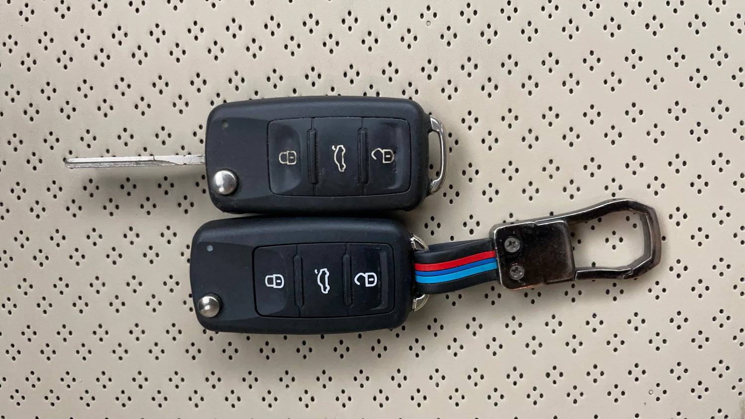 Used 2015 Volkswagen Vento Highline Diesel Diesel Manual extra CAR KEY VIEW