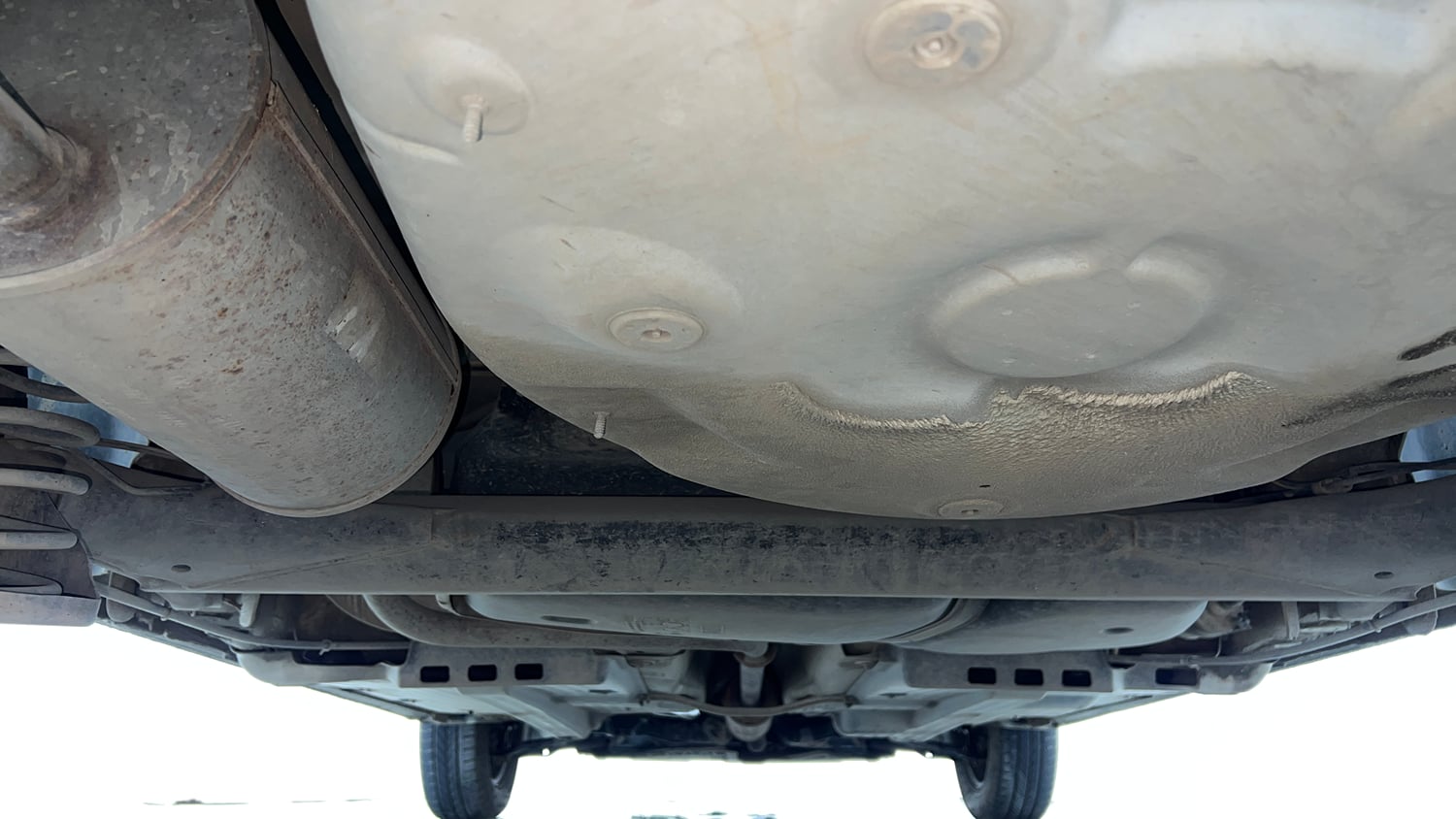 Used 2017 Volkswagen Polo Trendline 1.2L (P) Petrol Manual extra REAR UNDERBODY VIEW (TAKEN FROM REAR)