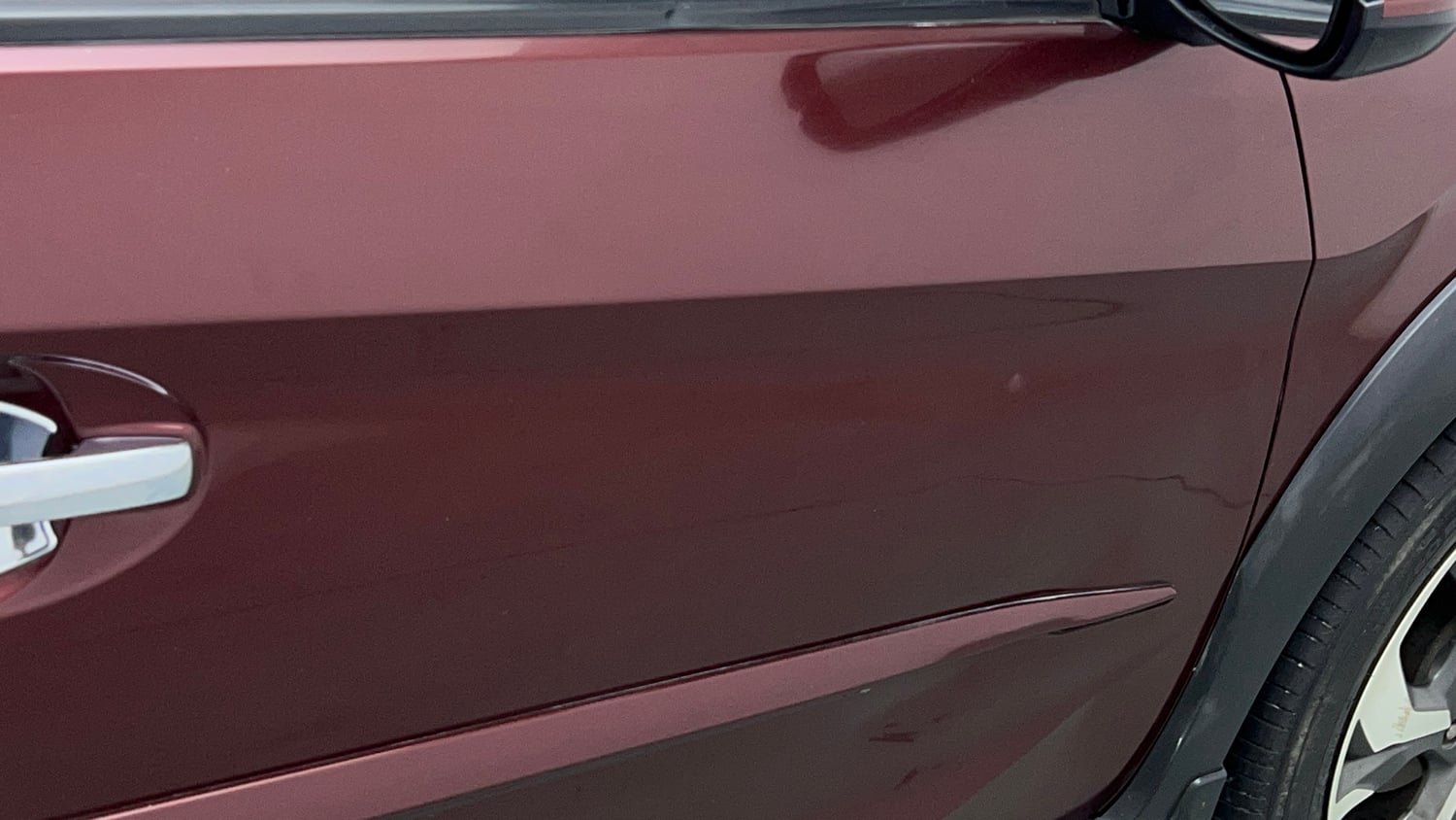 Used 2016 Honda BR-V V CVT Petrol Petrol Automatic dents MINOR SCRATCH