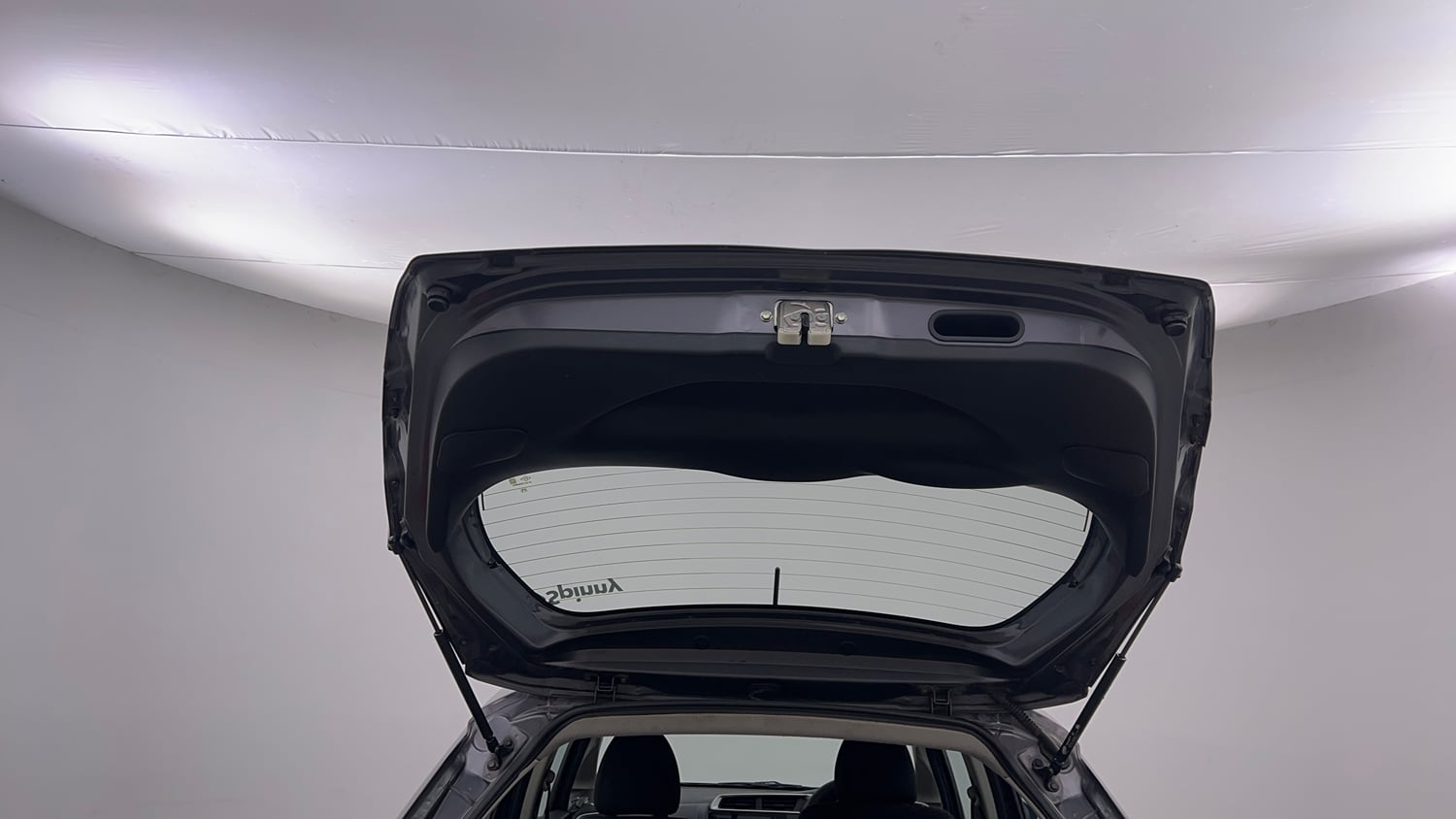 Used 2019 Honda WR-V VX MT Diesel Diesel Manual interior DICKY DOOR OPEN VIEW