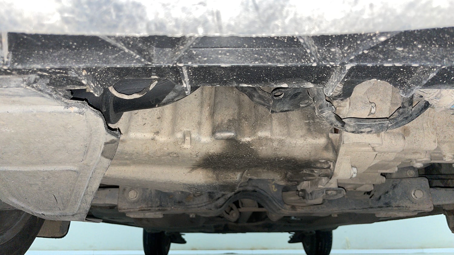 Used 2015 Volkswagen Vento Highline Diesel Diesel Manual extra FRONT LEFT UNDERBODY VIEW