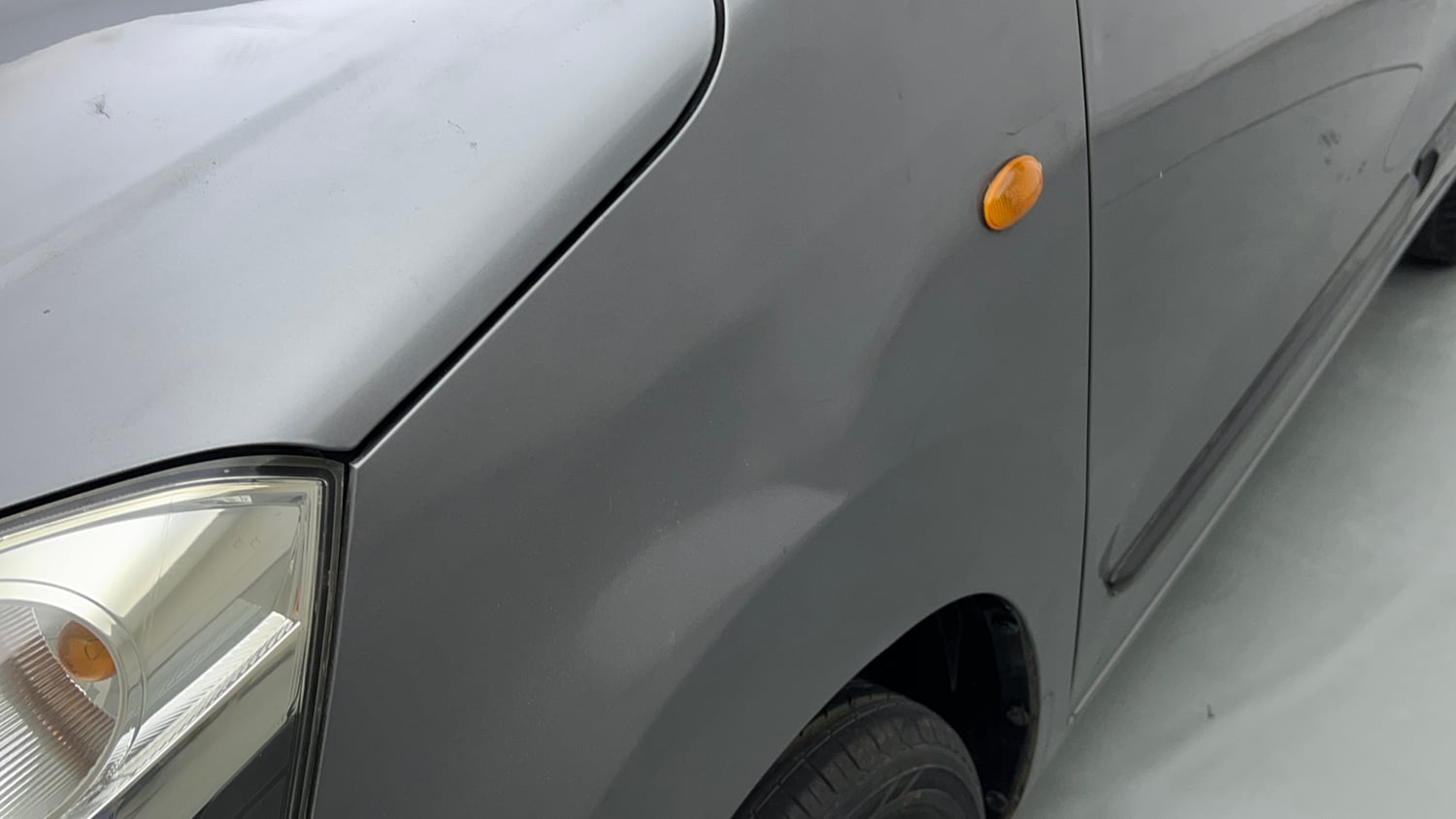 Used 2017 Maruti Suzuki Wagon R VXI Petrol Manual dents MINOR DENT