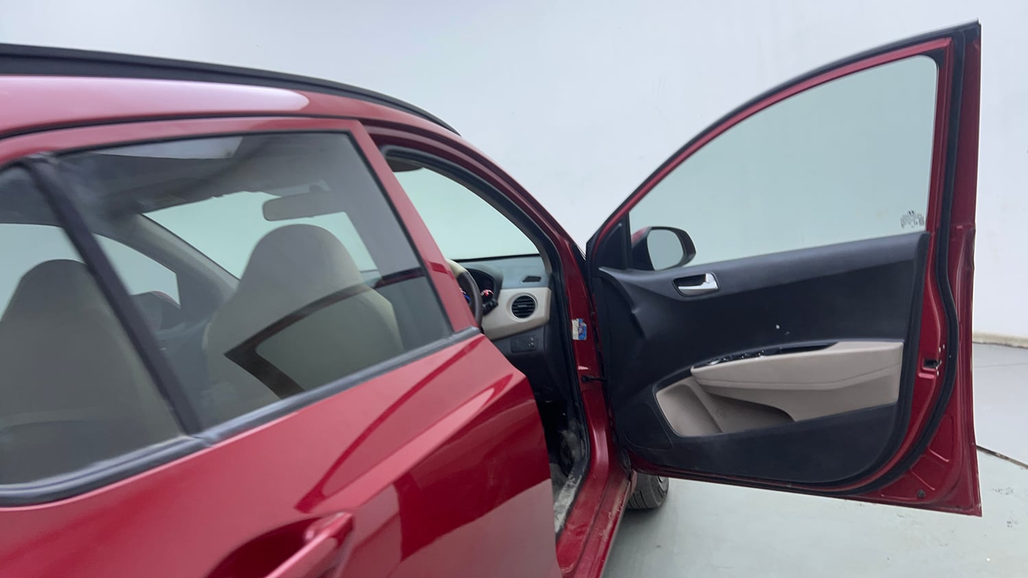 Used 2017 Hyundai Grand i10 Sportz U2 1.2 CRDi Diesel Manual interior RIGHT FRONT DOOR OPEN VIEW