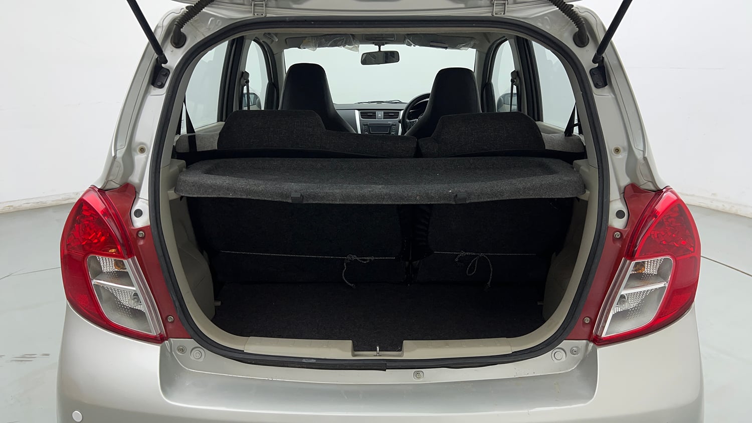 Used 2018 Maruti Suzuki Celerio ZXi (O) AMT Petrol Automatic interior DICKY INSIDE VIEW