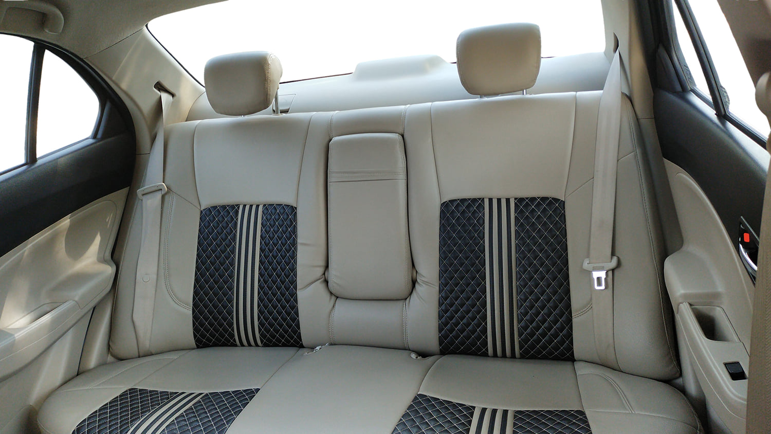 Used 2021 Maruti Suzuki Dzire ZXi Plus Petrol Manual interior REAR SEAT CONDITION VIEW