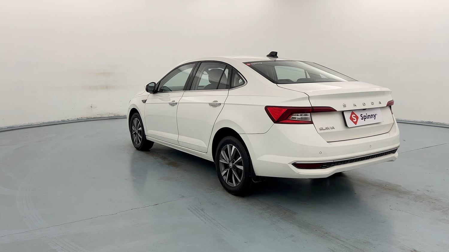 Used 2022 Skoda Slavia Style 1.0L TSI MT Petrol Manual exterior LEFT REAR CORNER VIEW