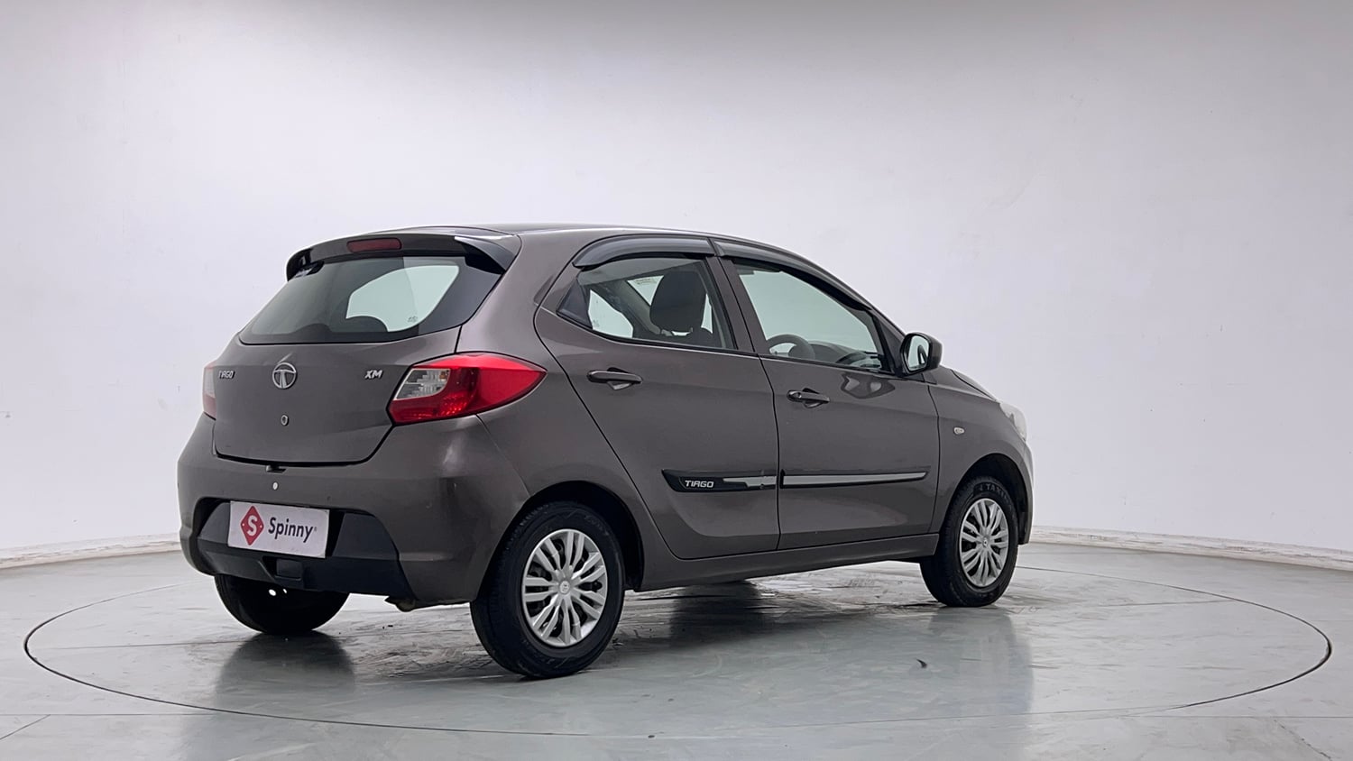 Used 2019 Tata Tiago XM CNG (Outside Fitted) Cng Manual exterior RIGHT REAR CORNER VIEW