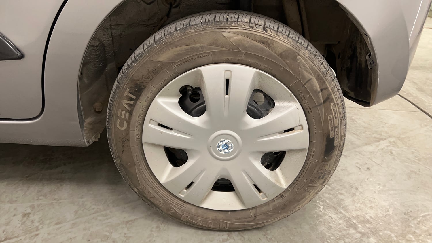 Used 2016 Maruti Suzuki Celerio ZXi AMT Petrol Automatic tyres LEFT REAR TYRE RIM VIEW
