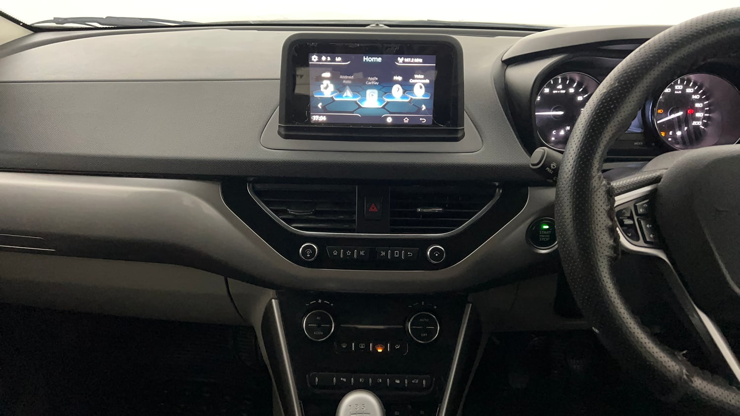 Used 2018 Tata Nexon XZ Plus Petrol Manual interior MUSIC SYSTEM & AC CONTROL VIEW