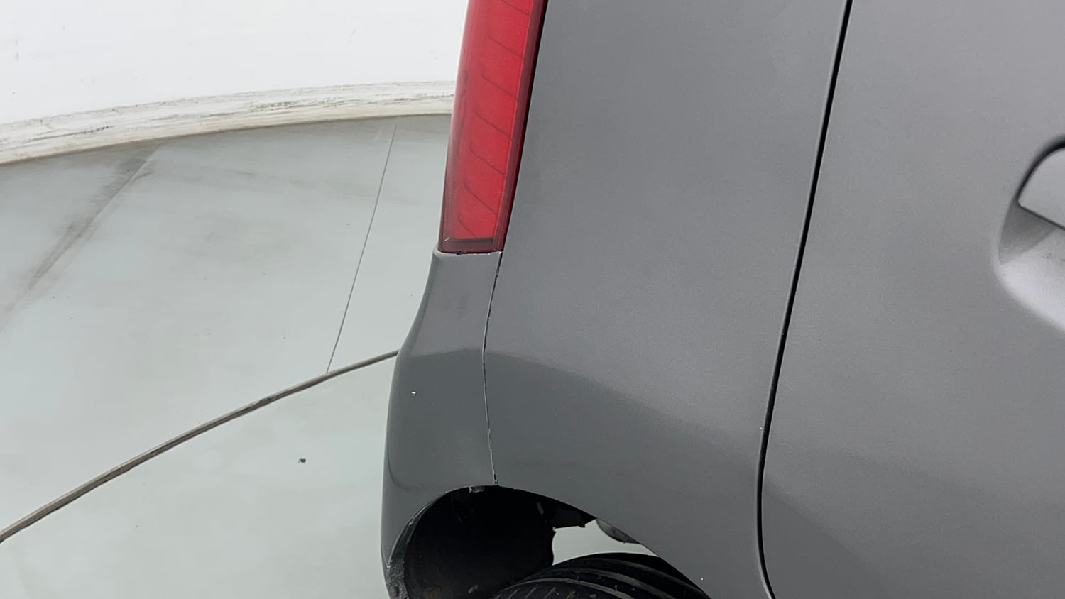 Used 2017 Maruti Suzuki Wagon R VXI Petrol Manual dents MINOR SCRATCH