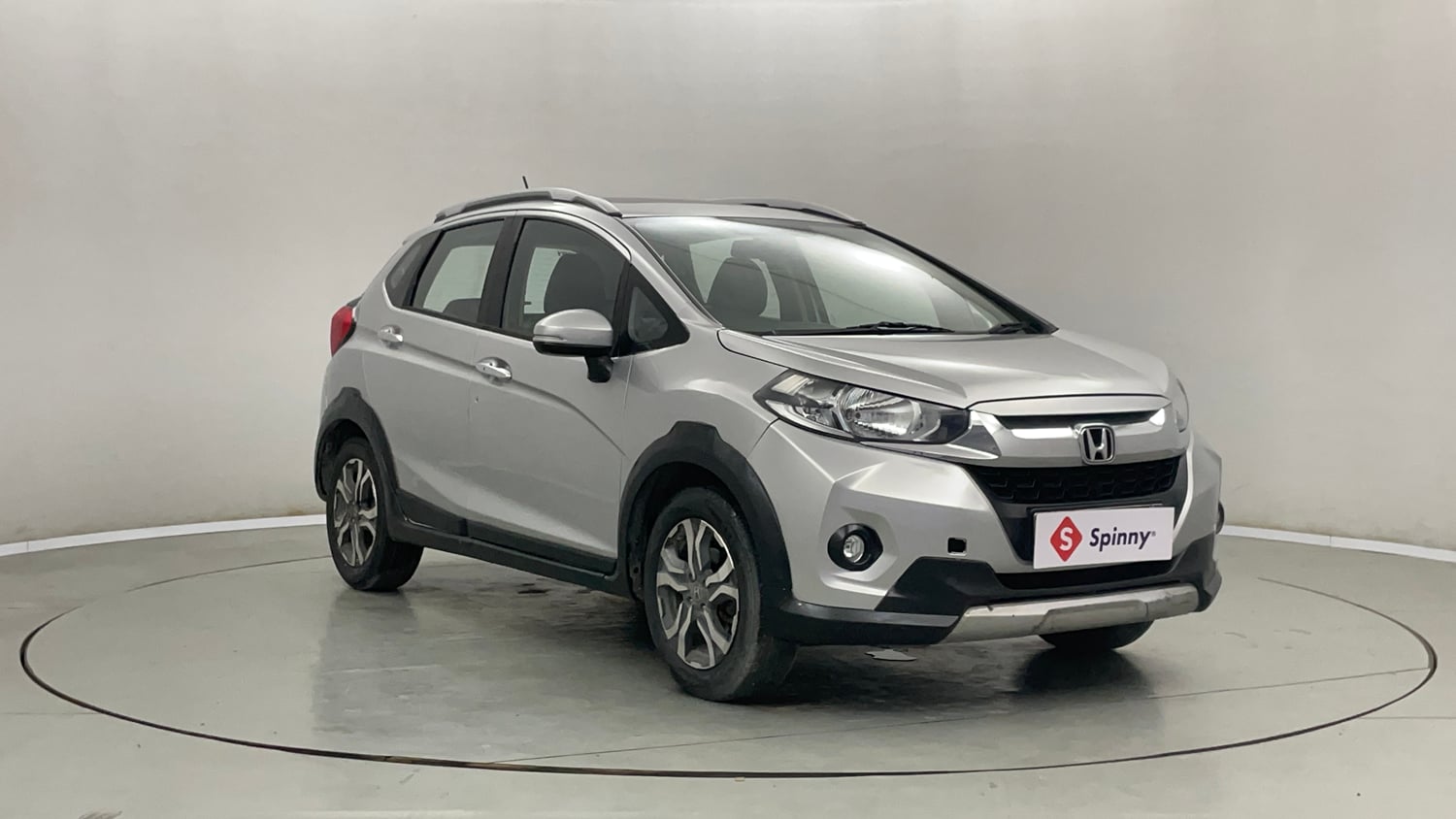 Used 2017 Honda WR-V VX MT Diesel Diesel Manual exterior RIGHT FRONT CORNER VIEW