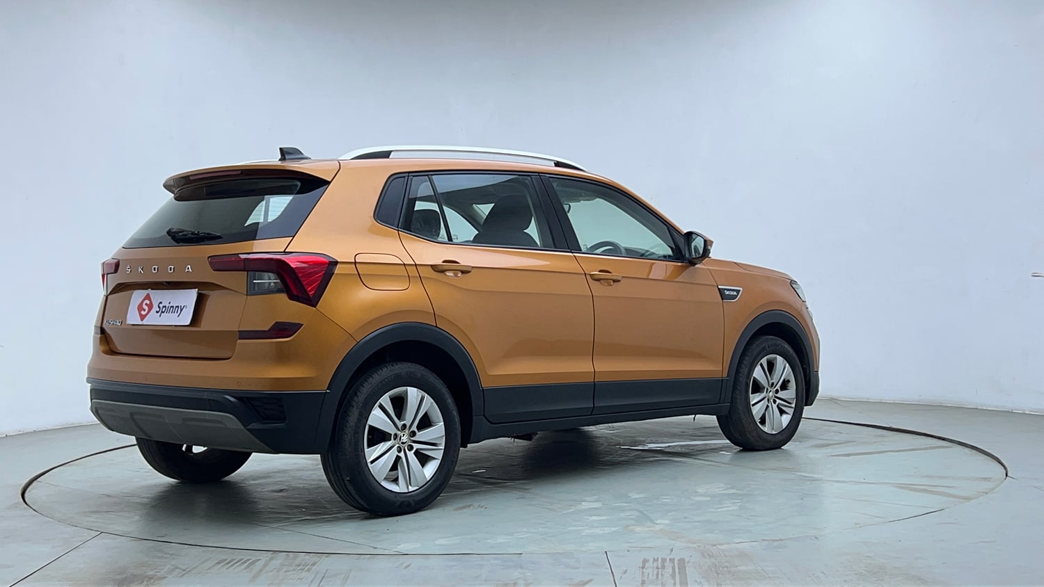 Used 2021 Skoda Kushaq Ambition 1.0L TSI AT Petrol Automatic exterior RIGHT REAR CORNER VIEW