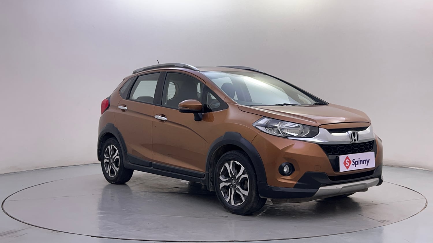 Used 2017 Honda WR-V VX MT Diesel Diesel Manual exterior RIGHT FRONT CORNER VIEW