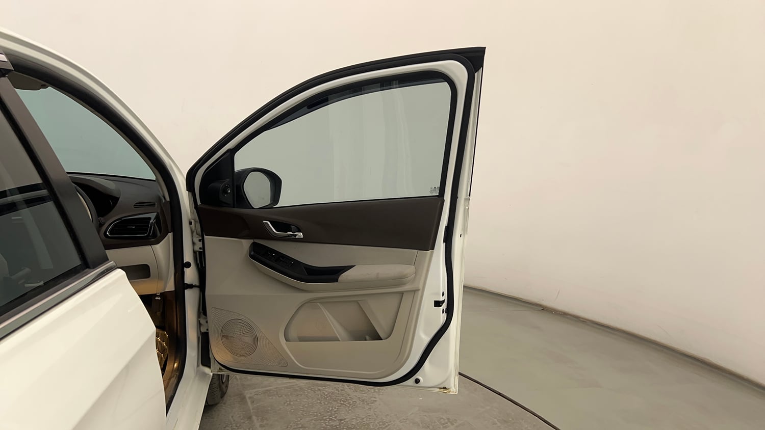 Used 2025 Tata Tigor XZA Plus iCNG Cng Automatic interior RIGHT FRONT DOOR OPEN VIEW