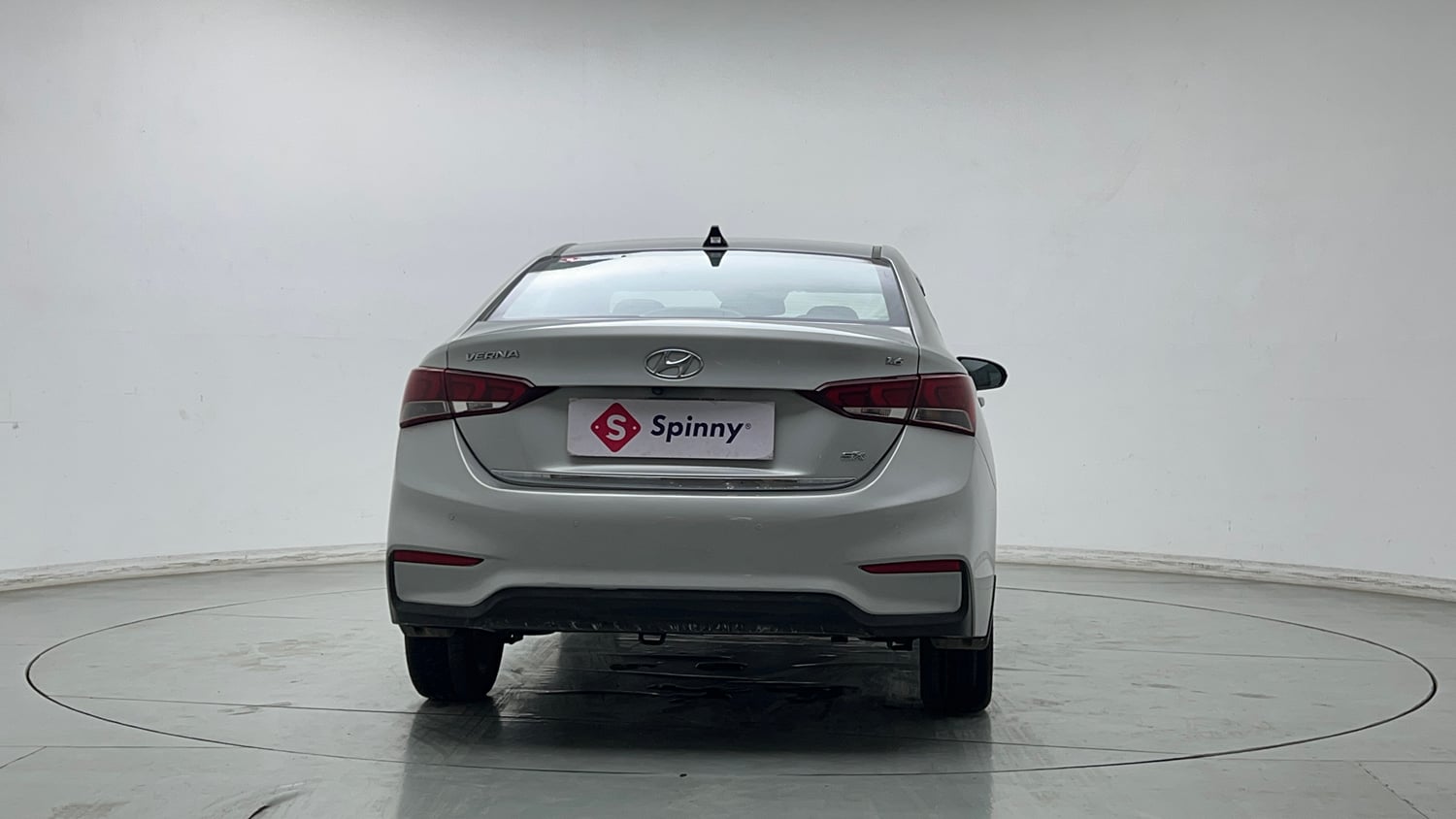 Used 2018 Hyundai Verna SX 1.6 VTVT Petrol Manual exterior BACK VIEW