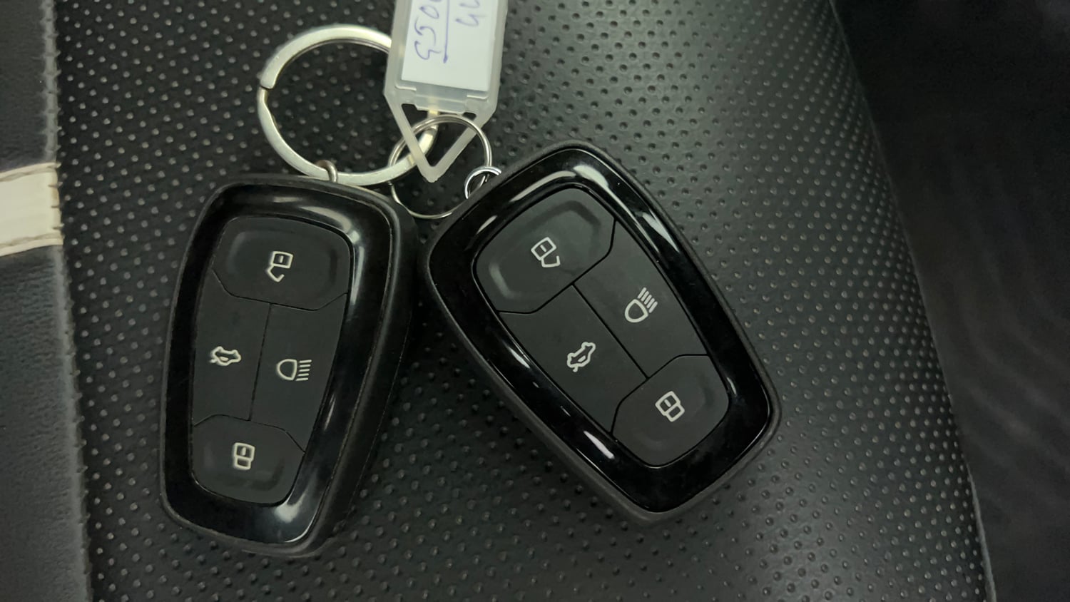 Used 2025 Tata Nexon Creative Plus S 1.2 Revotron Petrol  6MT Petrol Manual extra CAR KEY VIEW
