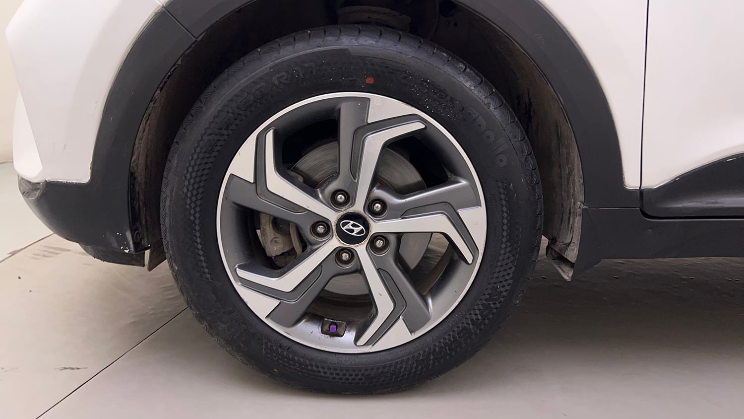 Used 2018 Hyundai Creta SX 1.6 AT Petrol Petrol Automatic tyres LEFT FRONT TYRE RIM VIEW