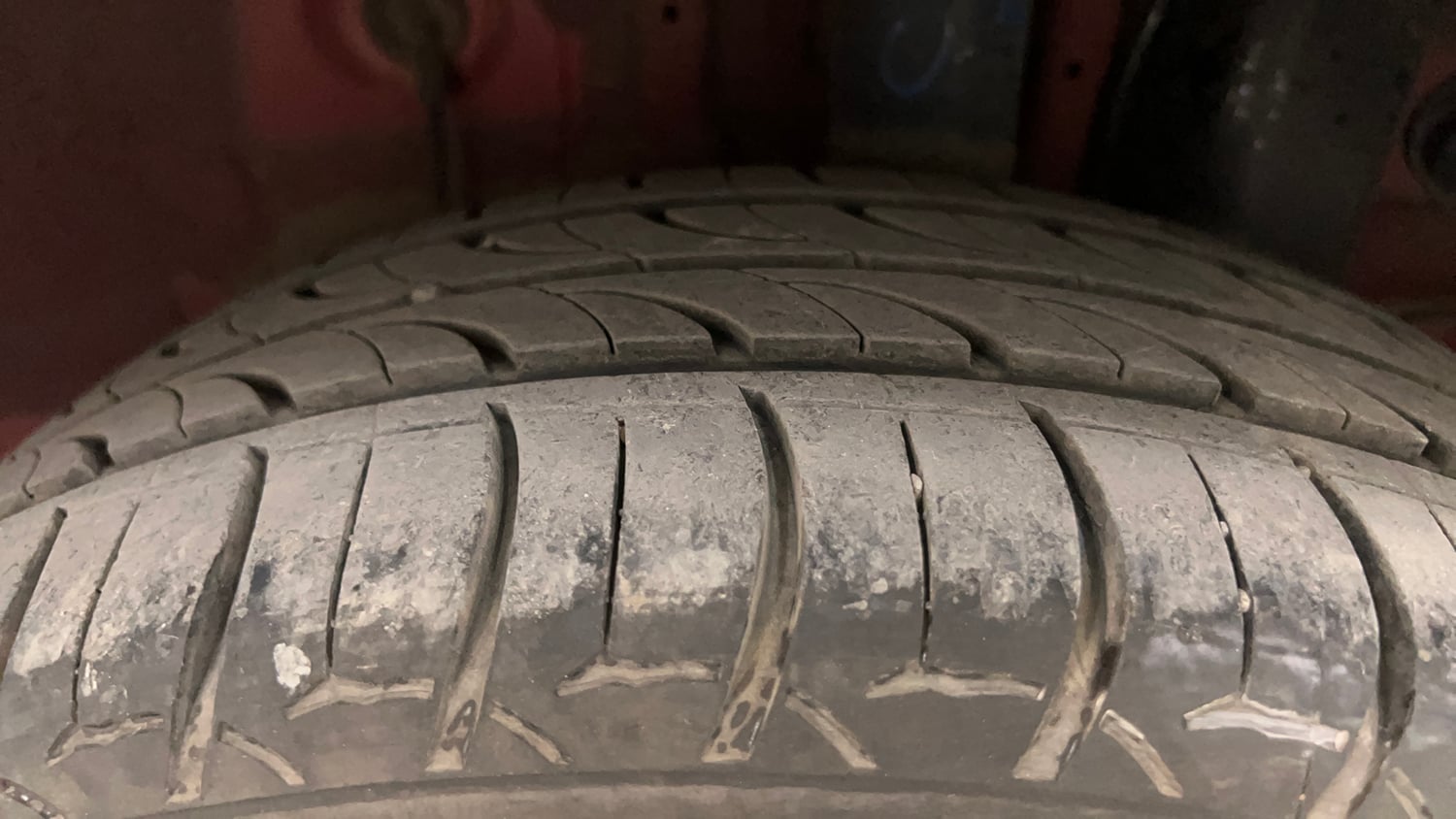 Used 2017 Hyundai Elite i20 Asta 1.2 Petrol Manual tyres LEFT REAR TYRE TREAD VIEW