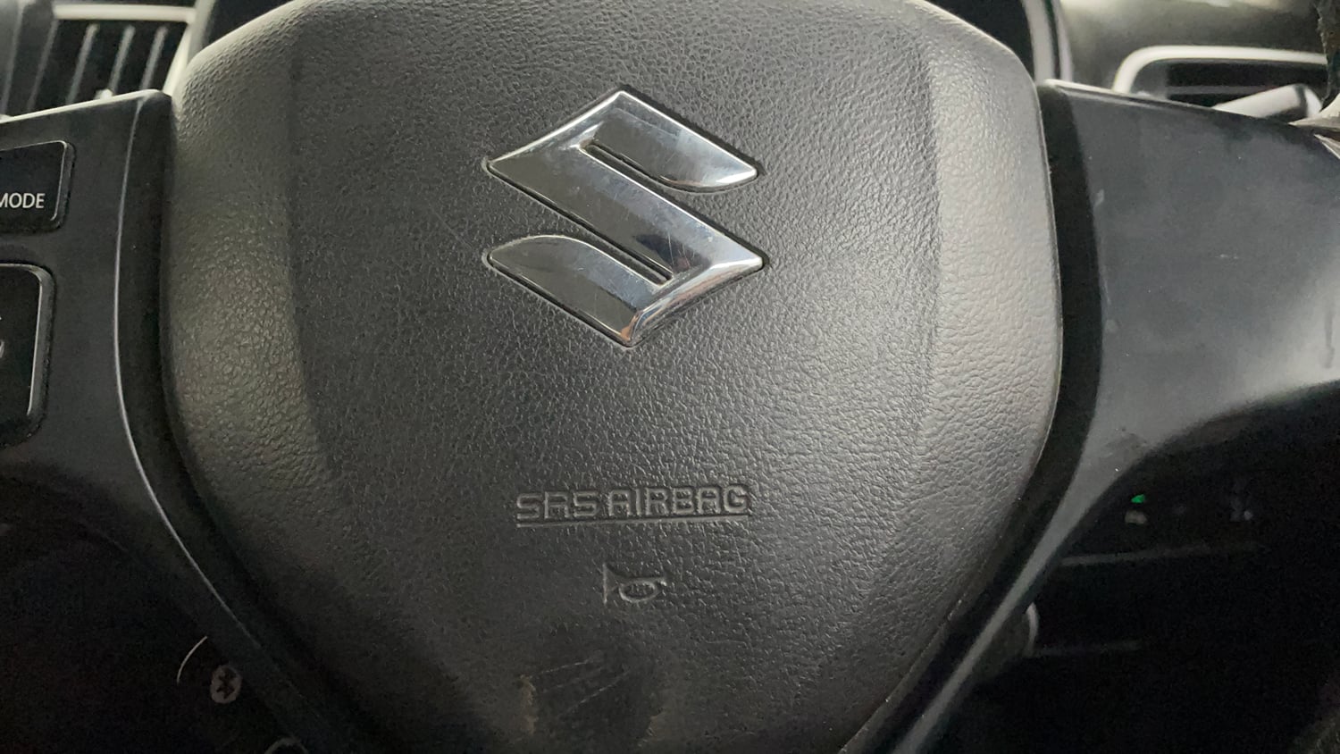 Used 2017 Maruti Suzuki Baleno Delta 1.2 Petrol Manual top_features Airbags