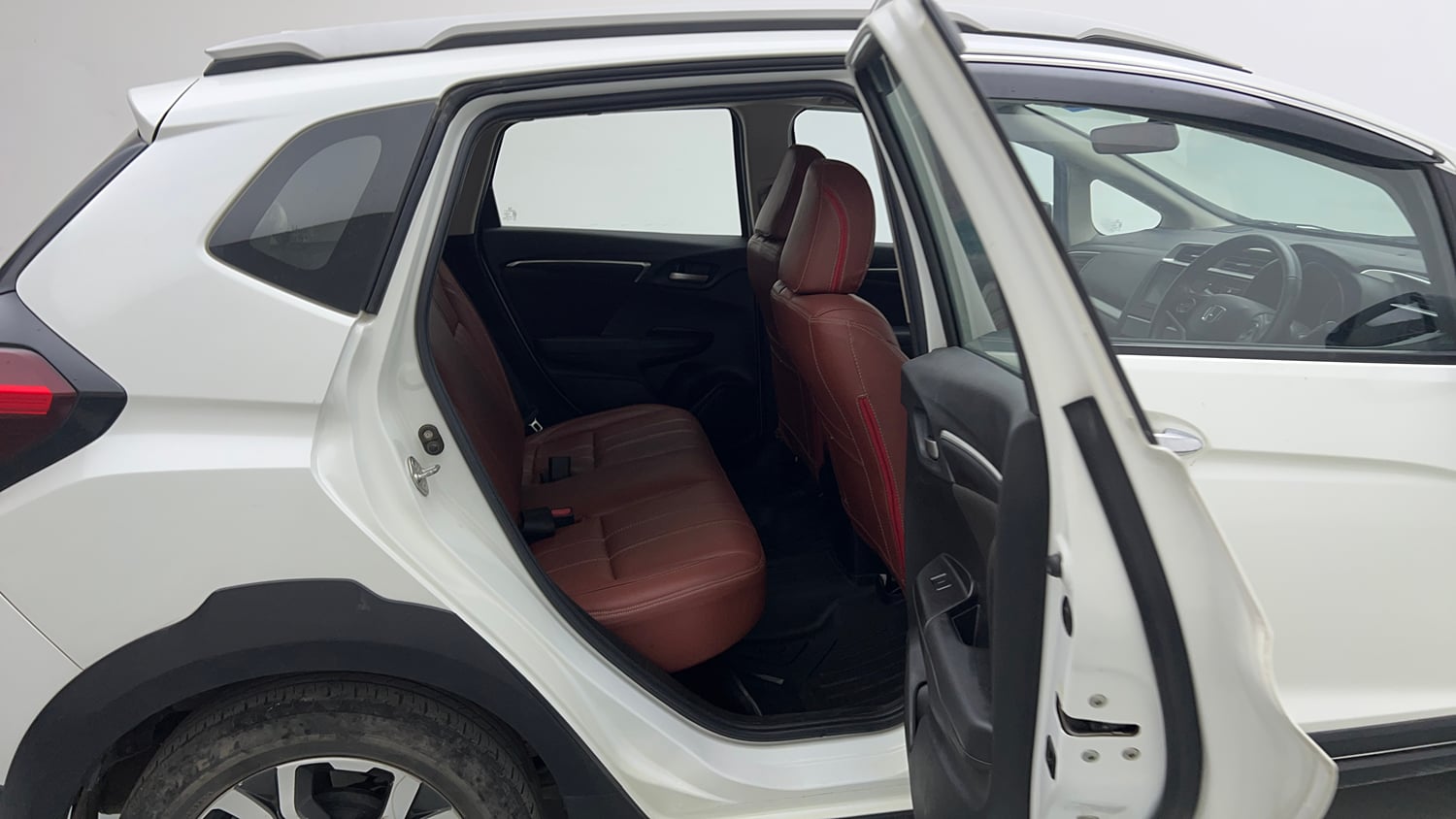 Used 2022 Honda WR-V VX MT Petrol Petrol Manual interior RIGHT SIDE REAR DOOR CABIN VIEW