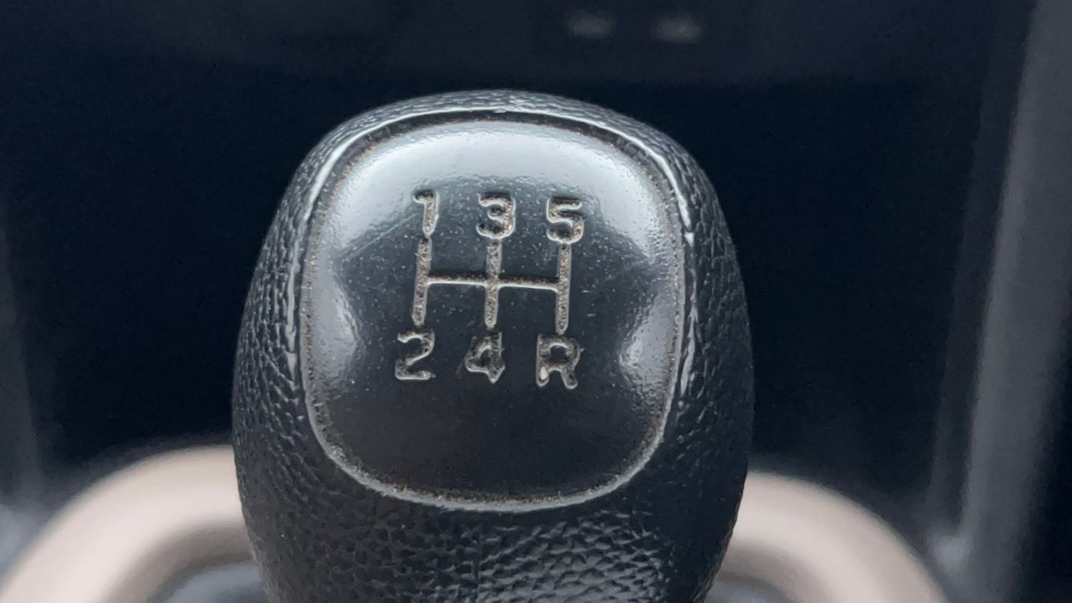 Used 2019 Hyundai Xcent S Petrol Manual interior GEAR  KNOB VIEW