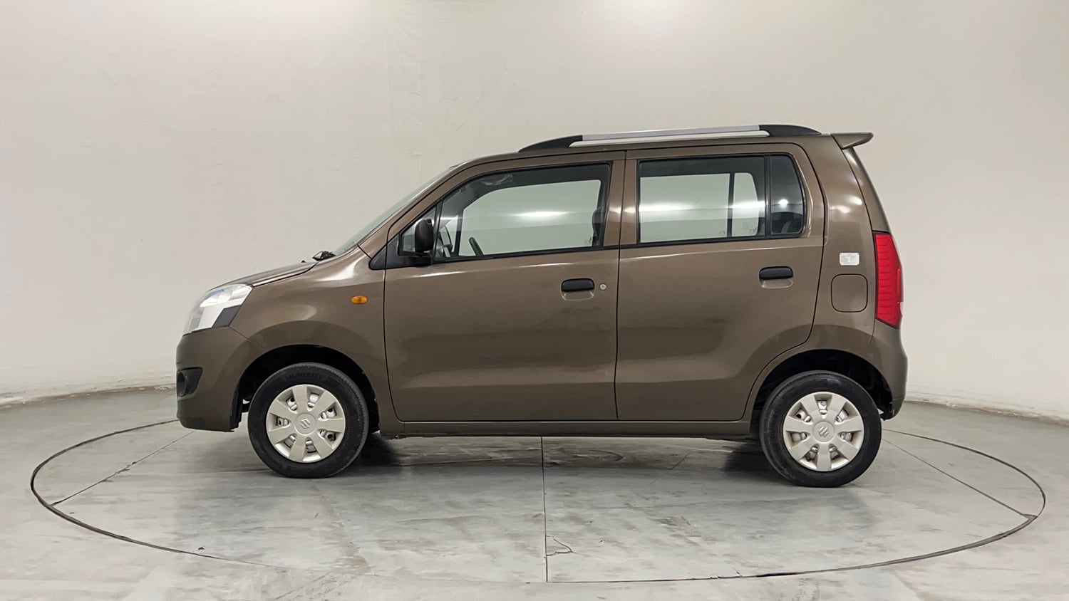 Used 2014 Maruti Suzuki Wagon R LXI CNG Cng Manual exterior LEFT SIDE VIEW