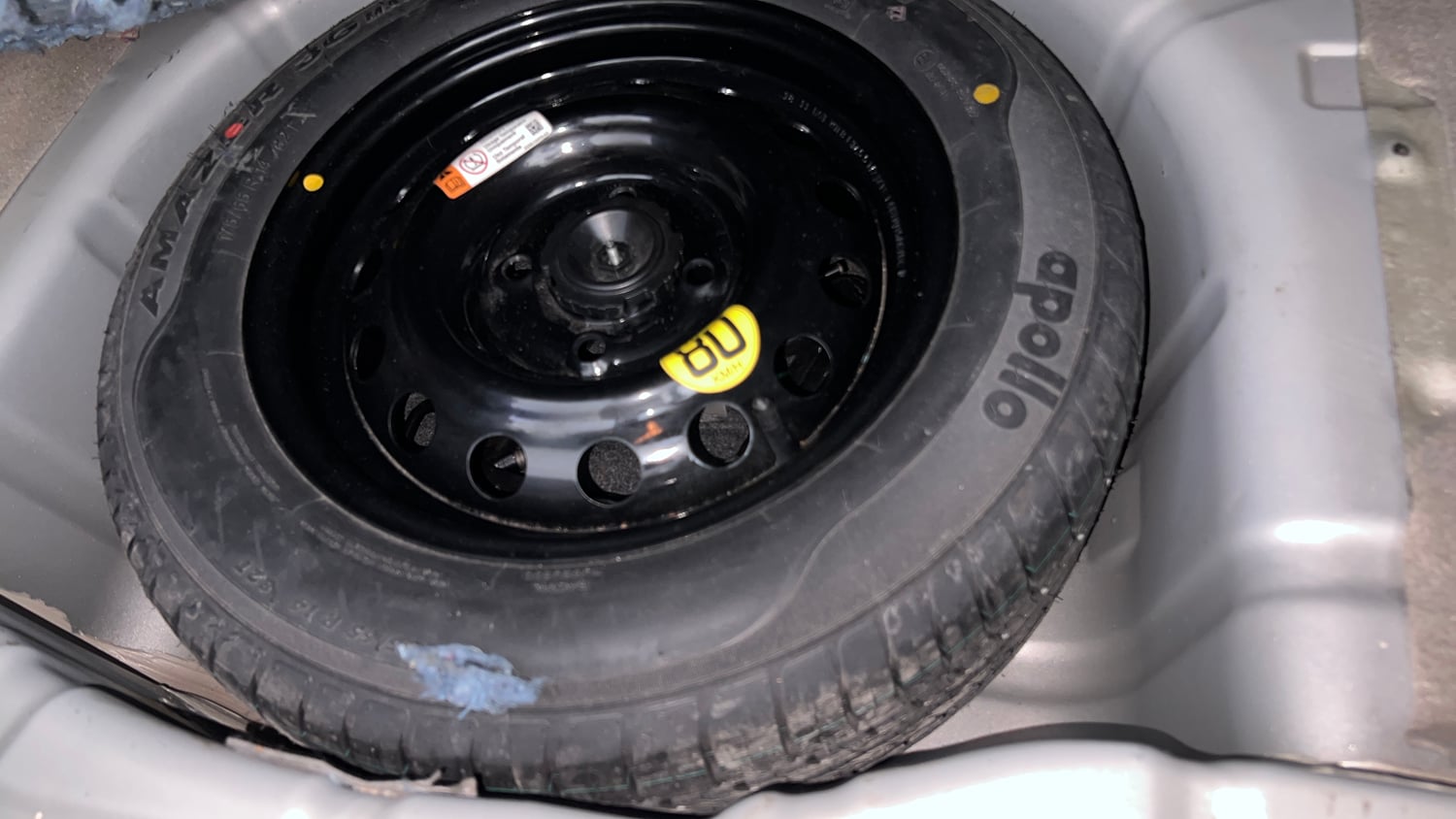 Used 2019 Ford Figo Aspire Titanium 1.2 Ti-VCT Petrol Manual tyres SPARE TYRE VIEW