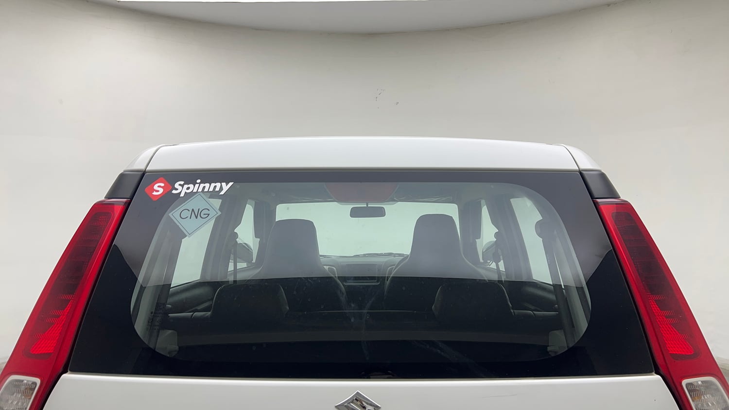Used 2022 Maruti Suzuki Wagon R LXi (O) 1.0 CNG Cng Manual exterior BACK WINDSHIELD VIEW