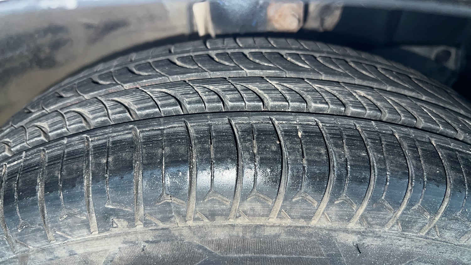 Used 2022 Maruti Suzuki Wagon R LXi (O) 1.0 CNG Cng Manual tyres RIGHT FRONT TYRE TREAD VIEW