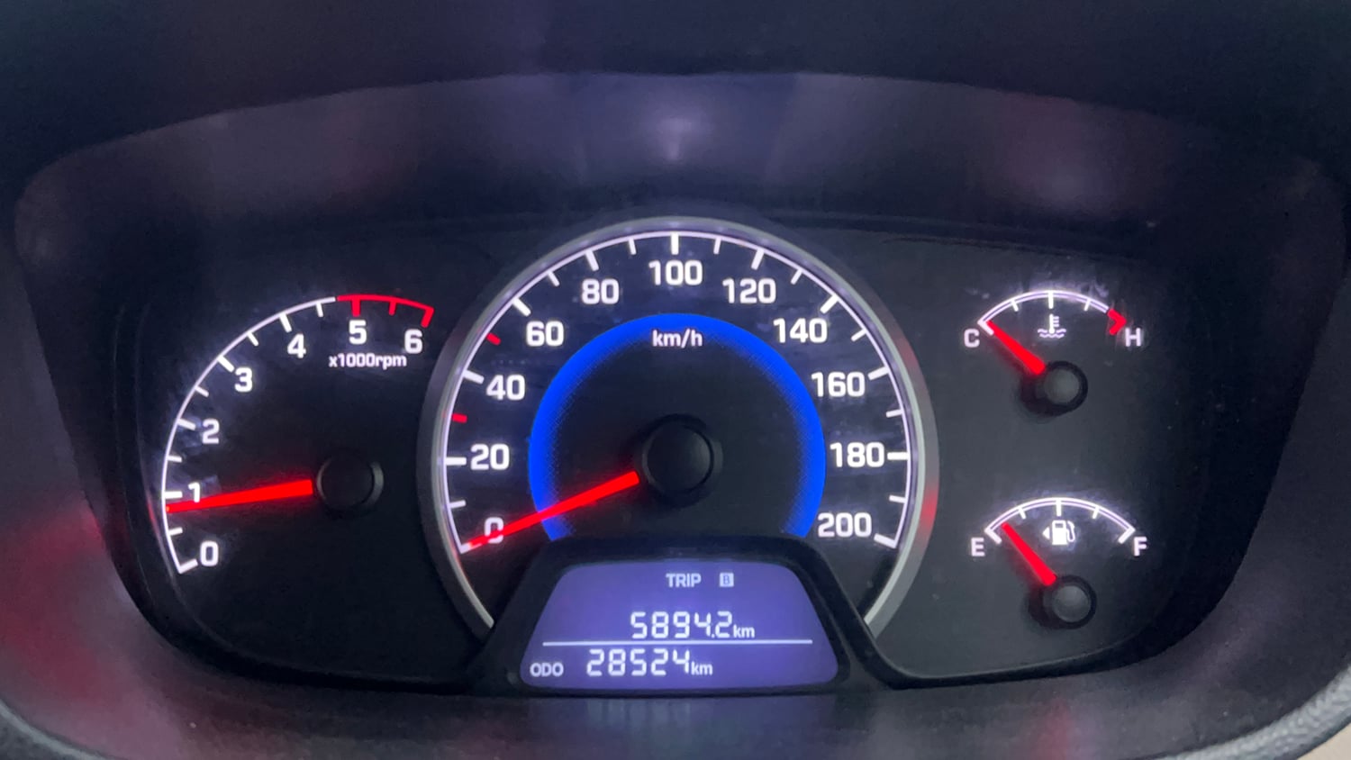 Used 2018 Hyundai Grand i10 Sportz (O) U2 1.2 CRDi Diesel Manual interior CLUSTERMETER VIEW