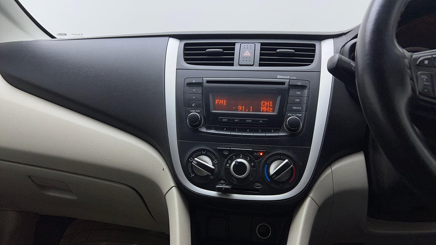 Used 2018 Maruti Suzuki Celerio ZXi (O) AMT Petrol Automatic interior MUSIC SYSTEM & AC CONTROL VIEW