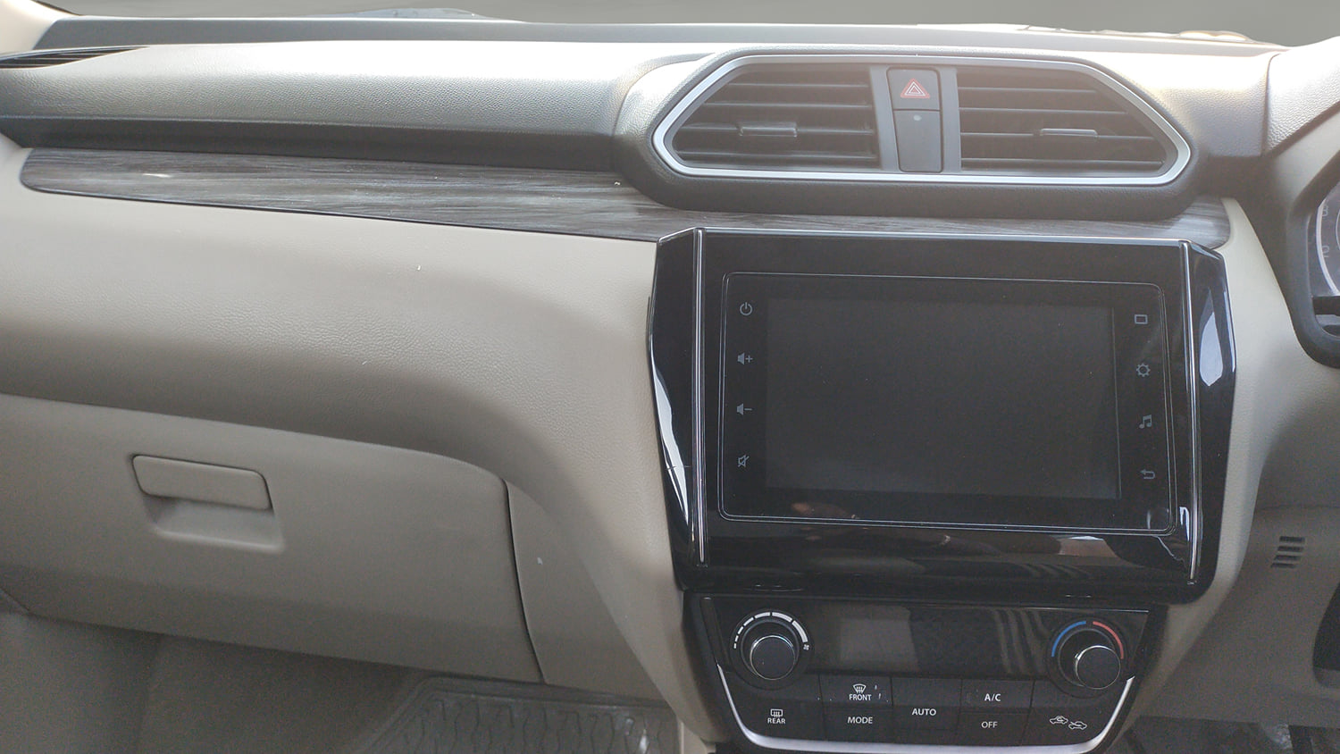 Used 2021 Maruti Suzuki Dzire ZXi Plus Petrol Manual interior MUSIC SYSTEM & AC CONTROL VIEW