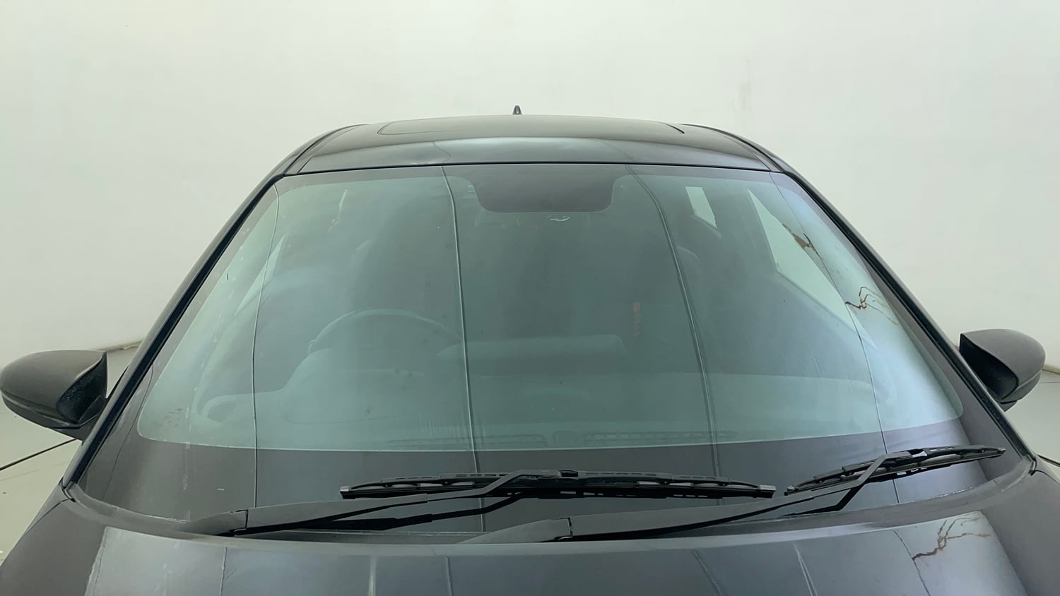 Used 2023 Hyundai i20 N Line N8 1.0 Turbo DCT Petrol Automatic exterior FRONT WINDSHIELD VIEW
