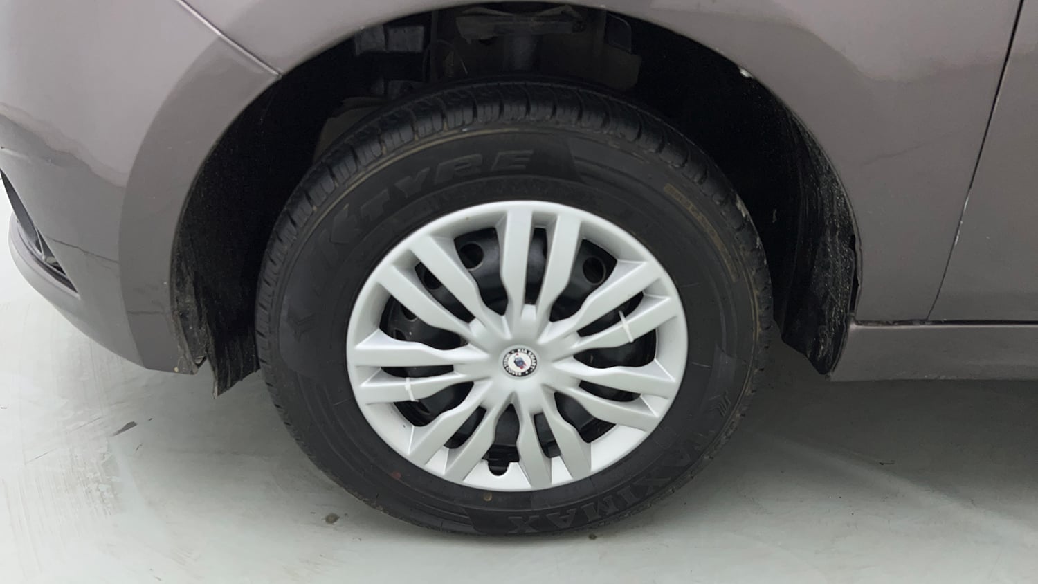 Used 2019 Tata Tiago XM CNG (Outside Fitted) Cng Manual tyres LEFT FRONT TYRE RIM VIEW