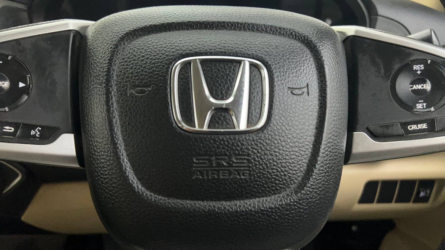 Used 2023 Honda Amaze VX MT 1.2 Petrol Petrol Manual top_features Airbags