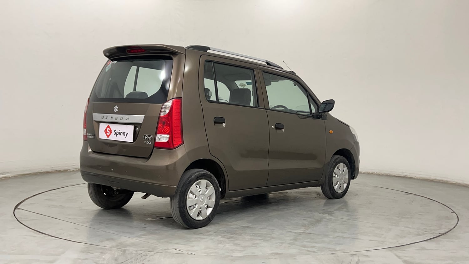 Used 2014 Maruti Suzuki Wagon R LXI CNG Cng Manual exterior RIGHT REAR CORNER VIEW
